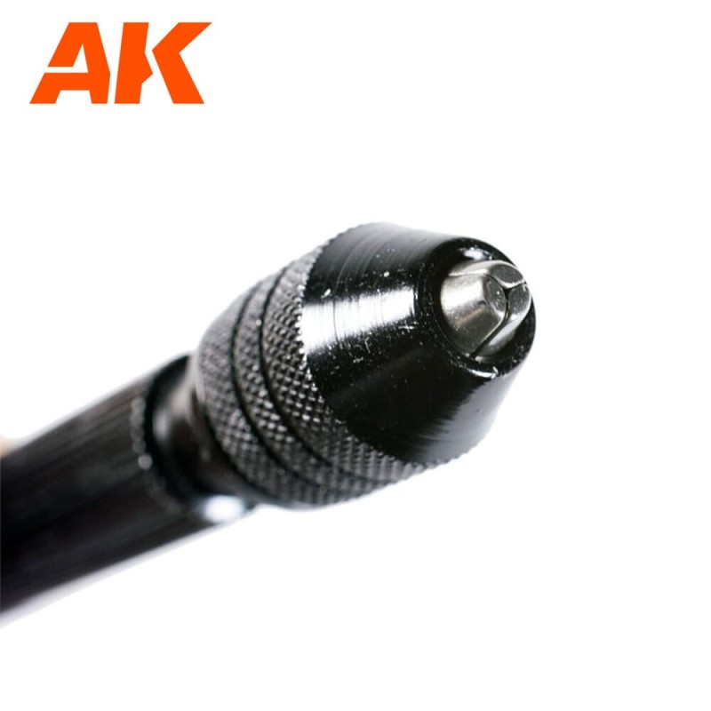  AK - Outil : Hand Drill