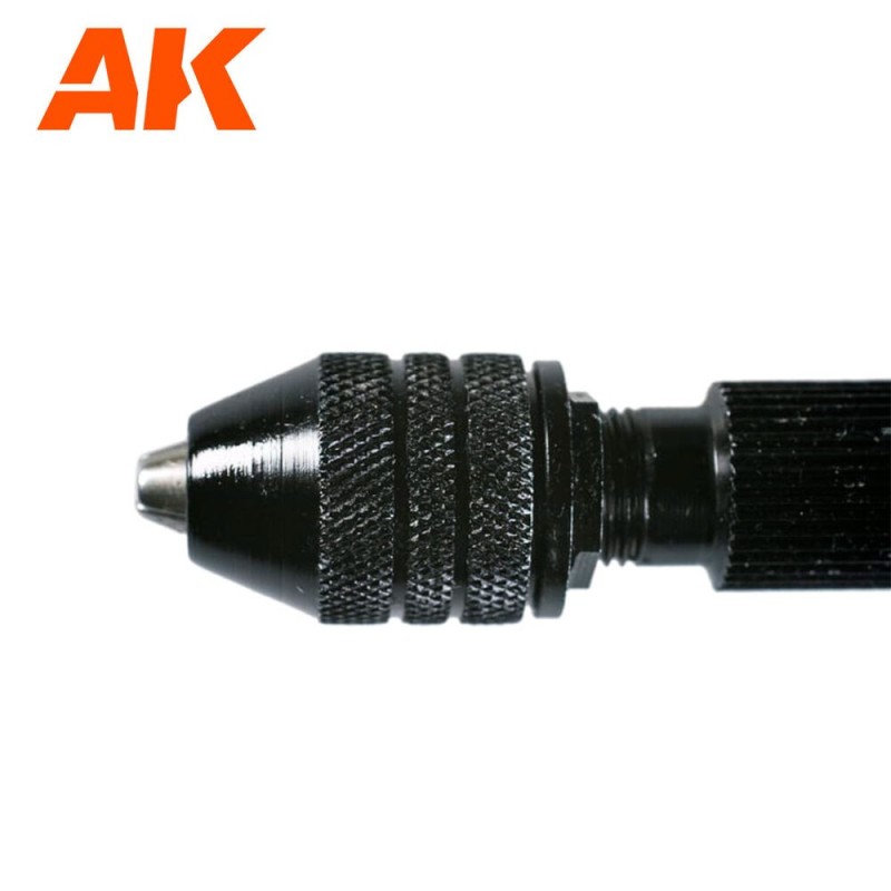  AK - Outil : Hand Drill
